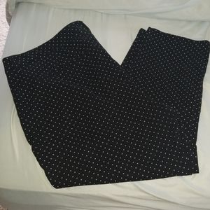 Old Navy Midrise pixi pant